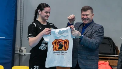 MTS Żory rozbił Pogoń Szczecin 35:23. Setna bramka Mazurkiewicz i MVP dla Gardian